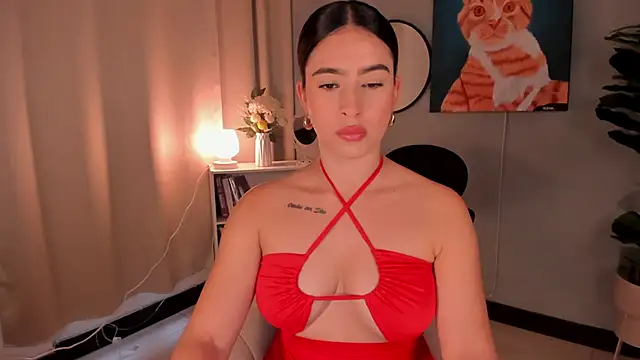 LiaPearce online show from October 17, 12:30 pm