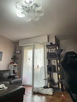 DaisyVibesss online show from February 23, 10:56 am