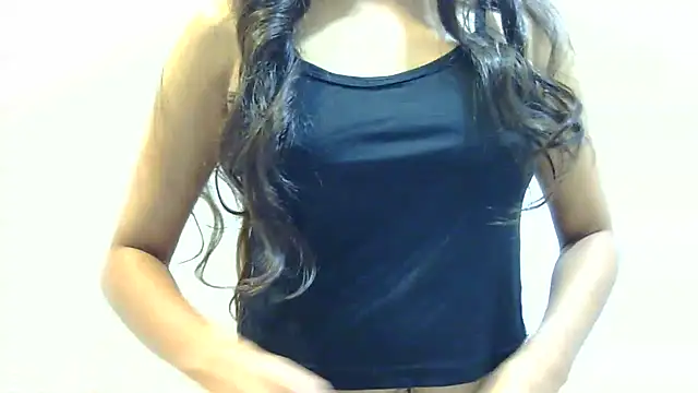 Snapshot of doll_sawra chatting on January 1, 6:49 pm doll sawra online show from January 1, 6:49 pm