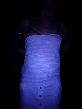 Snapshot of BabyloveXxX1 chatting on September 30, 2:27 am BabyloveXxX1 online show from September 30, 2:27 am