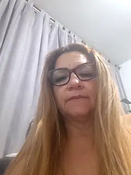 gisela27 online show from May 13, 3:26 am
