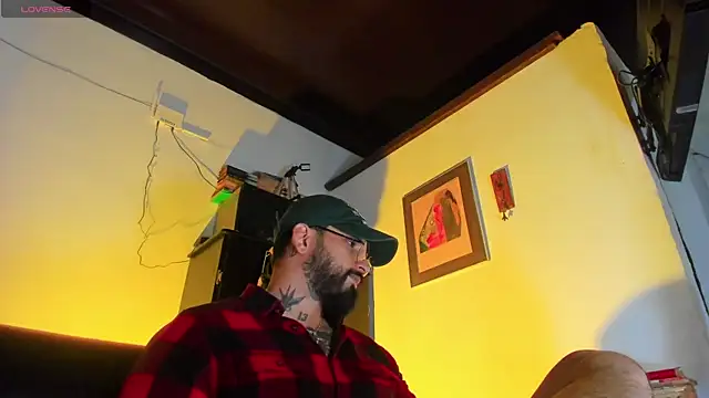 CamiloGray  online show from October 17, 3:25 pm