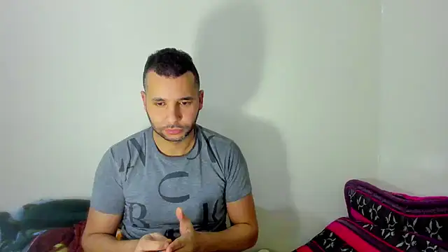 Snapshot of Dani_Lop chatting on March 8, 2:40 pm Dani Lop online show from March 8, 2:40 pm