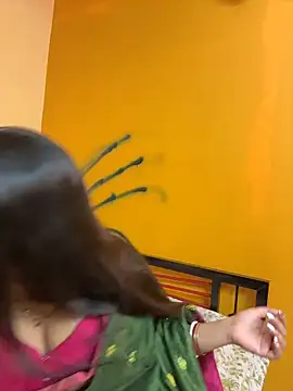 wow-wow-sexy online show from June 12, 5:45 pm