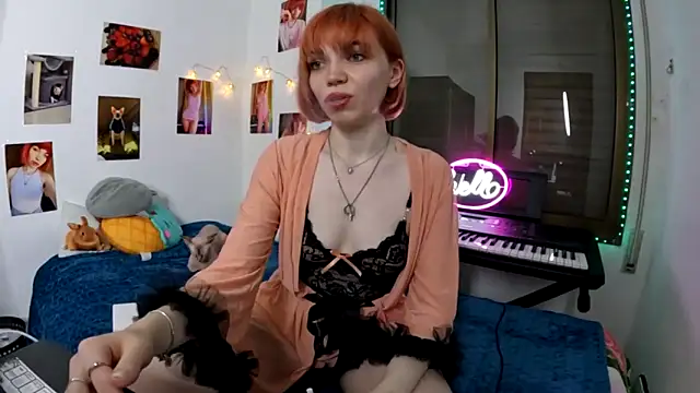Snapshot of olivka-flower chatting on June 12, 8:41 pm olivka-flower online show from June 12, 8:41 pm