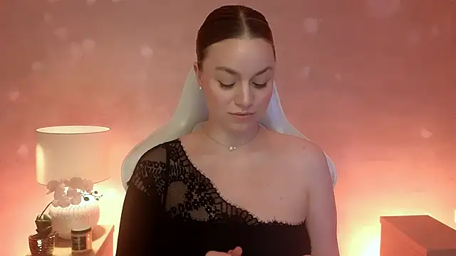 MilaFleur online show from February 24, 3:21 pm