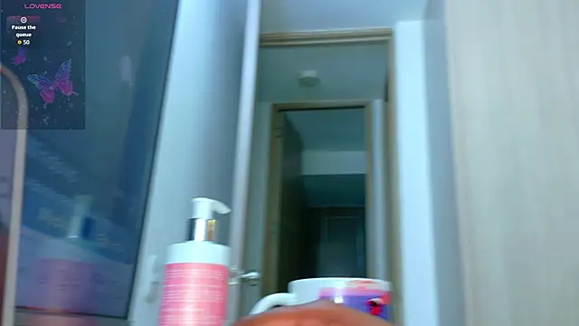 Snapshot of hornyhousekeeper_ chatting on March 25, 12:44 pm hornyhousekeeper online show from March 25, 12:44 pm