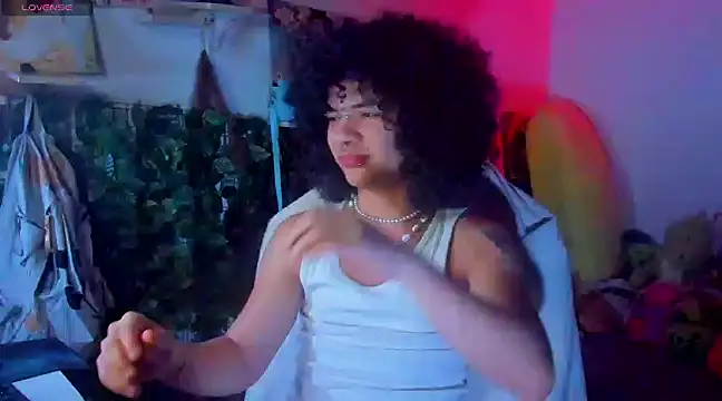 sweetvond  online show from March 3, 3:52 am