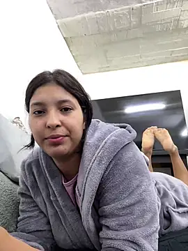mariatudulceadiccion online show from January 24, 6:57 am