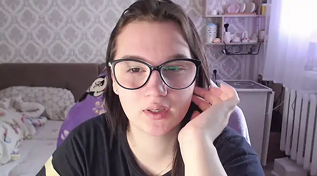 Amy Mur  online show from March 21, 7:33 am