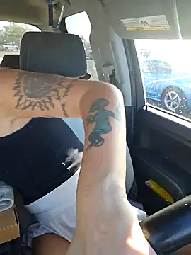 SheIsSomething online show from December 20, 9:50 pm