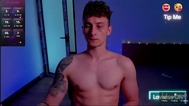 Snapshot of mark_streemm chatting on February 3, 6:40 am mark streemm online show from February 3, 6:40 am