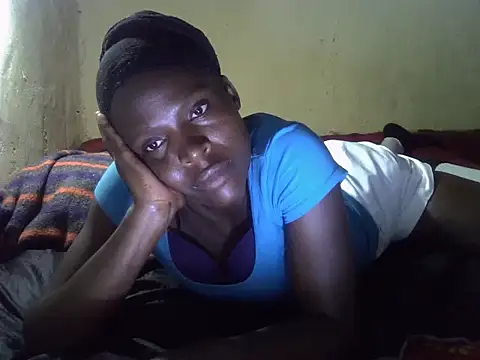 Snapshot of cute-shamza chatting on October 25, 4:35 pm cute-shamza online show from October 25, 4:35 pm