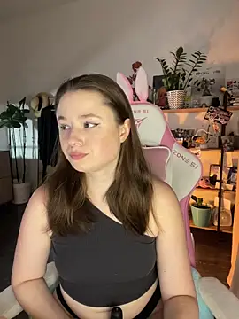 sweetest pie online show from October 16, 5:25 pm