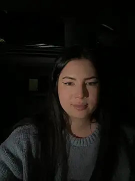 Snapshot of clairewntr chatting on January 5, 9:57 pm clairewntr online show from January 5, 9:57 pm