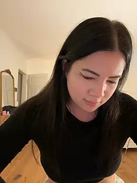 Snapshot of clairewntr chatting on January 6, 10:26 pm clairewntr online show from January 6, 10:26 pm