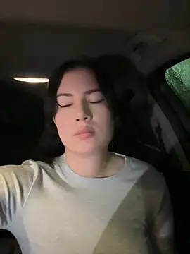 Snapshot of clairewntr chatting on January 9, 11:02 pm clairewntr online show from January 9, 11:02 pm