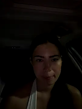 clairewntr online show from October 16, 9:38 pm