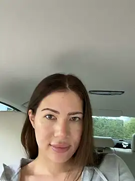 clairewntr online show from May 16, 10:36 am