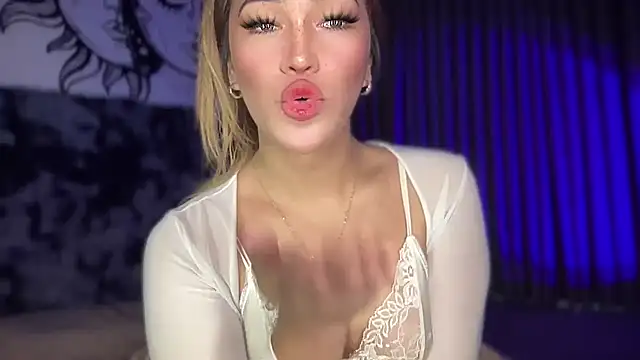 Jasmine Elcock online show from February 26, 10:31 pm