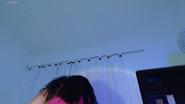 karlablue  online show from September 23, 2:36 am