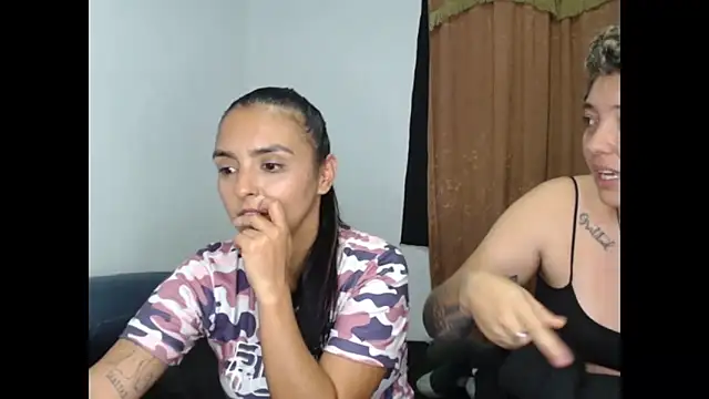 Snapshot of kathy_luisa chatting on April 20, 11:39 pm kathy luisa online show from April 20, 11:39 pm