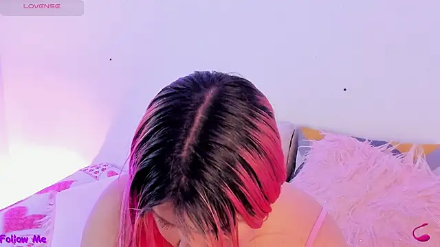 Snapshot of SophieRossi chatting on September 13, 3:34 pm SophieRossi online show from September 13, 3:34 pm