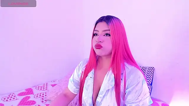 Snapshot of SophieRossi chatting on September 29, 2:22 pm SophieRossi online show from September 29, 2:22 pm