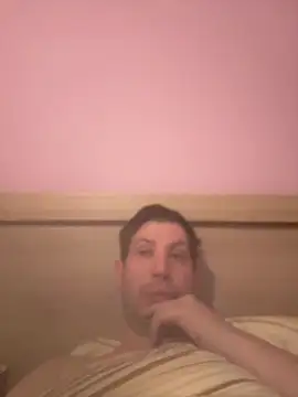 Snapshot of Taxidriver1988 chatting on December 22, 7:49 am Taxidriver1988 online show from December 22, 7:49 am