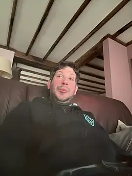 Snapshot of Taxidriver1988 chatting on February 15, 12:58 pm Taxidriver1988 online show from February 15, 12:58 pm