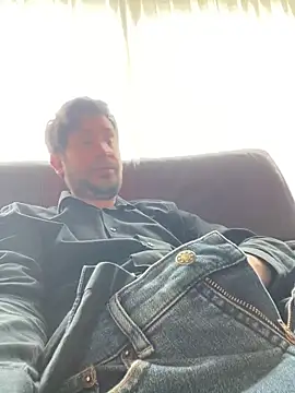 Taxidriver1988 online show from March 27, 1:22 pm