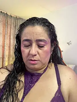 agathaxxx-69 online show from June 30, 8:10 pm