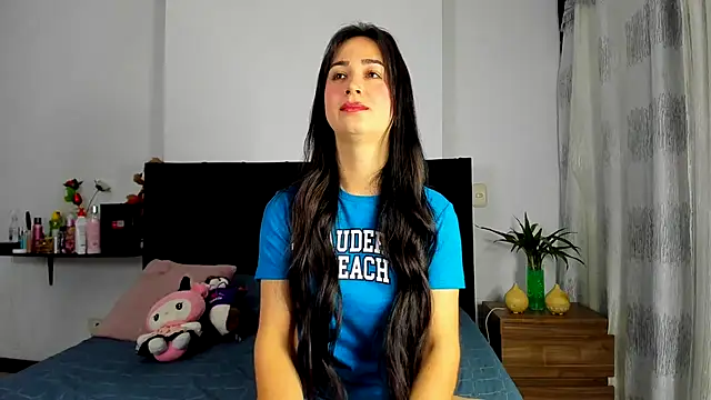 Snapshot of AndreaStivens chatting on January 18, 10:41 am AndreaStivens online show from January 18, 10:41 am