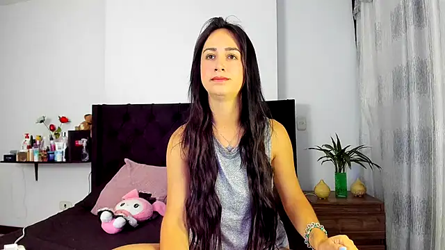 Snapshot of AndreaStivens chatting on February 3, 11:15 am AndreaStivens online show from February 3, 11:15 am