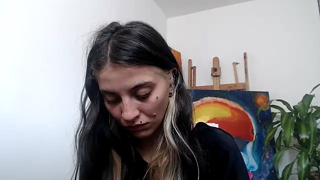 Snapshot of mariecam420 chatting on December 9, 4:26 pm mariecam420 online show from December 9, 4:26 pm