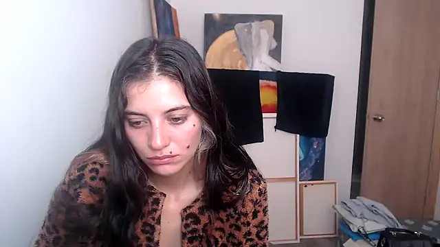 Snapshot of mariecam420 chatting on December 24, 2:12 pm mariecam420 online show from December 24, 2:12 pm