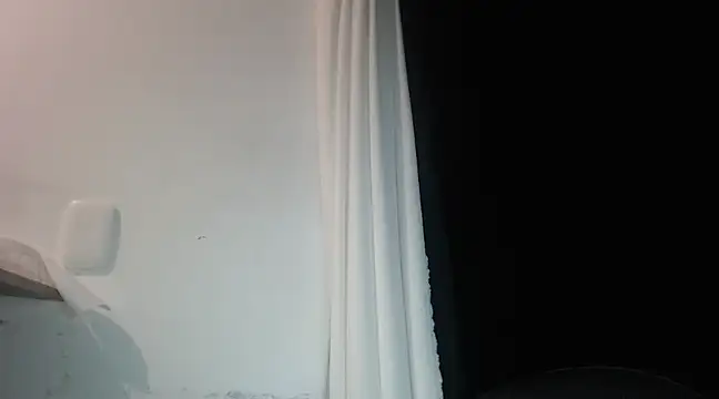 Snapshot of mariecam420 chatting on December 29, 3:44 am mariecam420 online show from December 29, 3:44 am