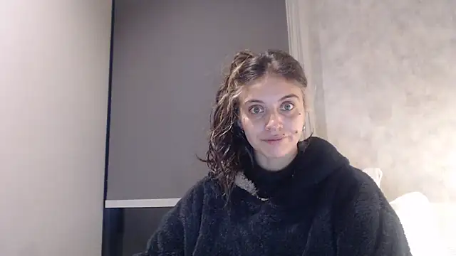 Snapshot of mariecam420 chatting on January 7, 1:38 am mariecam420 online show from January 7, 1:38 am
