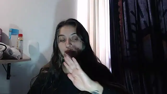 Snapshot of mariecam420 chatting on January 13, 10:24 pm mariecam420 online show from January 13, 10:24 pm