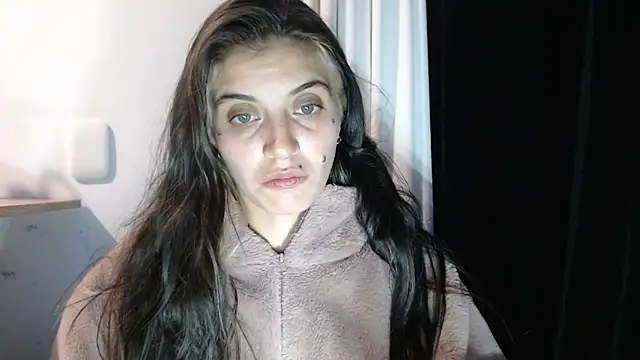 Snapshot of mariecam420 chatting on January 16, 2:51 am mariecam420 online show from January 16, 2:51 am