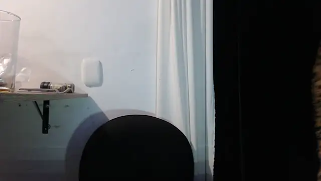 Snapshot of mariecam420 chatting on January 19, 1:53 am mariecam420 online show from January 19, 1:53 am