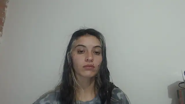 Snapshot of mariecam420 chatting on February 20, 2:07 am mariecam420 online show from February 20, 2:07 am