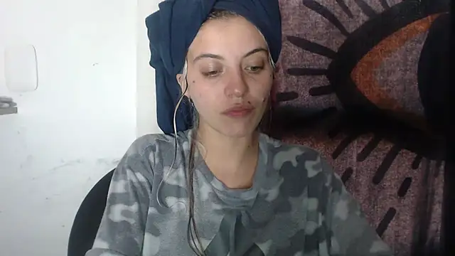 Snapshot of mariecam420 chatting on February 28, 10:28 pm mariecam420 online show from February 28, 10:28 pm
