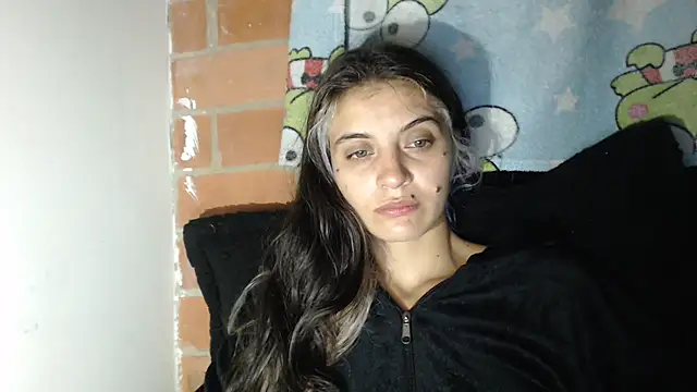 Snapshot of mariecam420 chatting on March 9, 3:54 am mariecam420 online show from March 9, 3:54 am