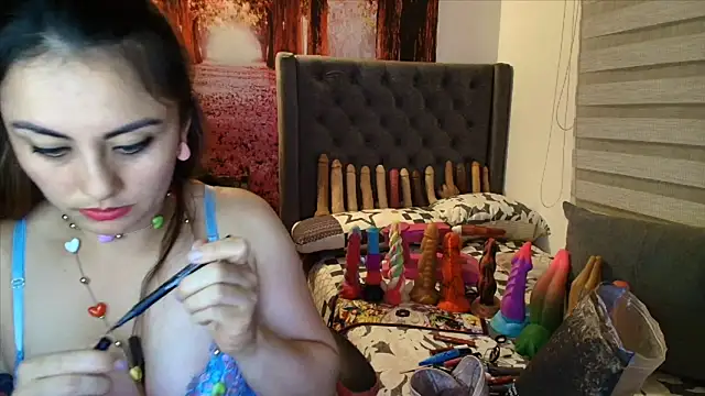 sofia23dirty online show from April 22, 11:17 pm