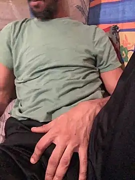 Snapshot of Kize69 chatting on January 30, 7:04 pm Kize69 online show from January 30, 7:04 pm