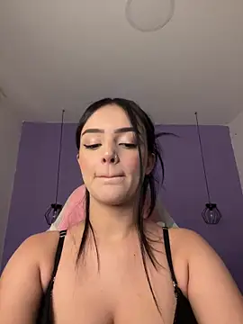 Snapshot of anniehart chatting on October 17, 1:09 am anniehart online show from October 17, 1:09 am