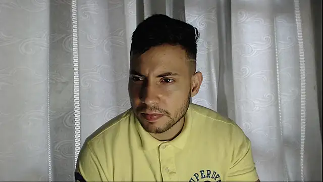 Snapshot of Armando_2002 chatting on September 19, 4:18 pm Armando 2002 online show from September 19, 4:18 pm