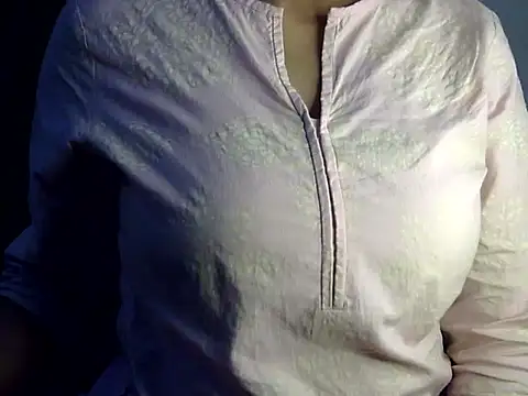 Snapshot of SiaraSiyA chatting on April 9, 4:45 pm SiaraSiyA online show from April 9, 4:45 pm