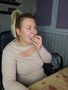 Marushka online show from February 4, 5:24 am